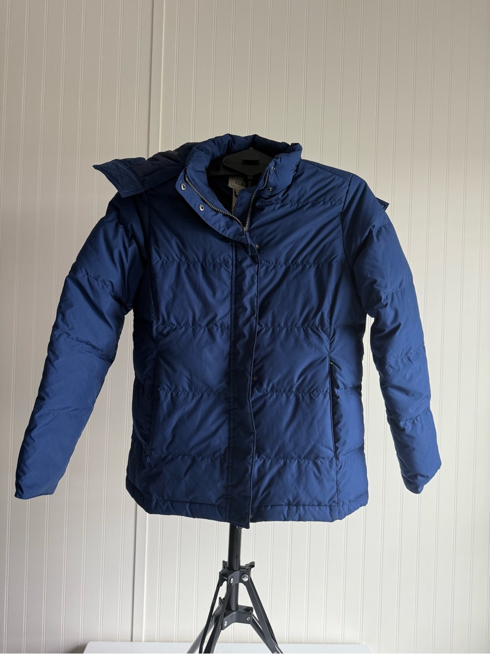LL Bean Women’s S Ultrawarm Down Winter Jacket Hooded Faux Fur Navy Gorpcore